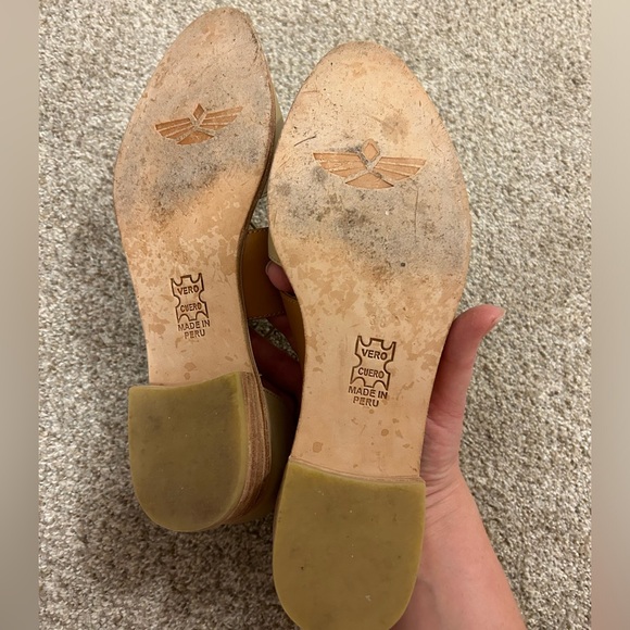 EUC Fortress of Inca Carmen Oxfords - Picture 2 of 4